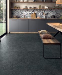 Pietra Antica Black